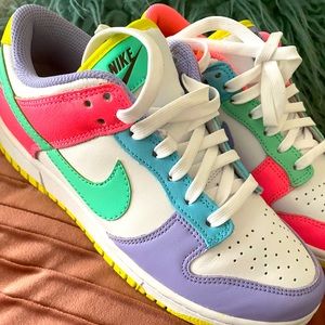 Nike Women’s Dunks Low SE “Candy”